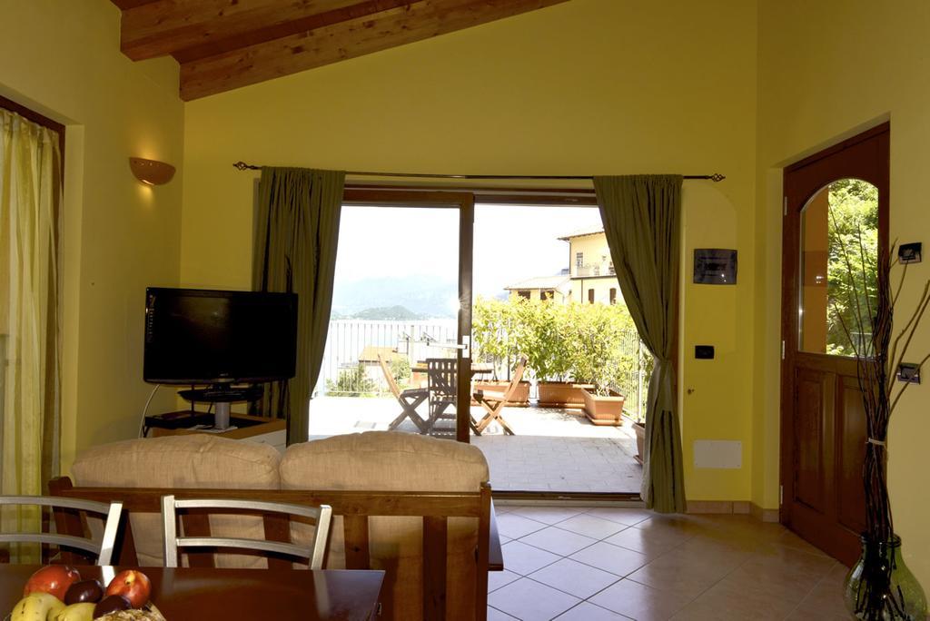 Crotto Letizia Appartement Argegno Buitenkant foto